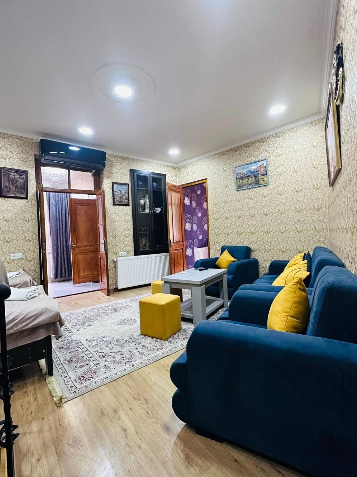 Nikas Apartment Tbilisi Exterior photo